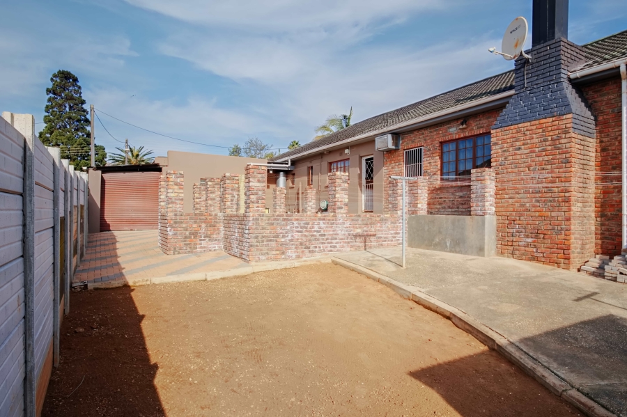 3 Bedroom Property for Sale in Heuwelkruin Eastern Cape